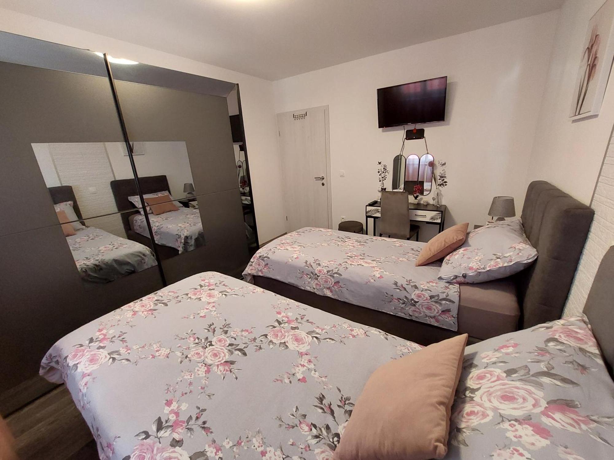 Villa Madlen Ičići Chambre photo